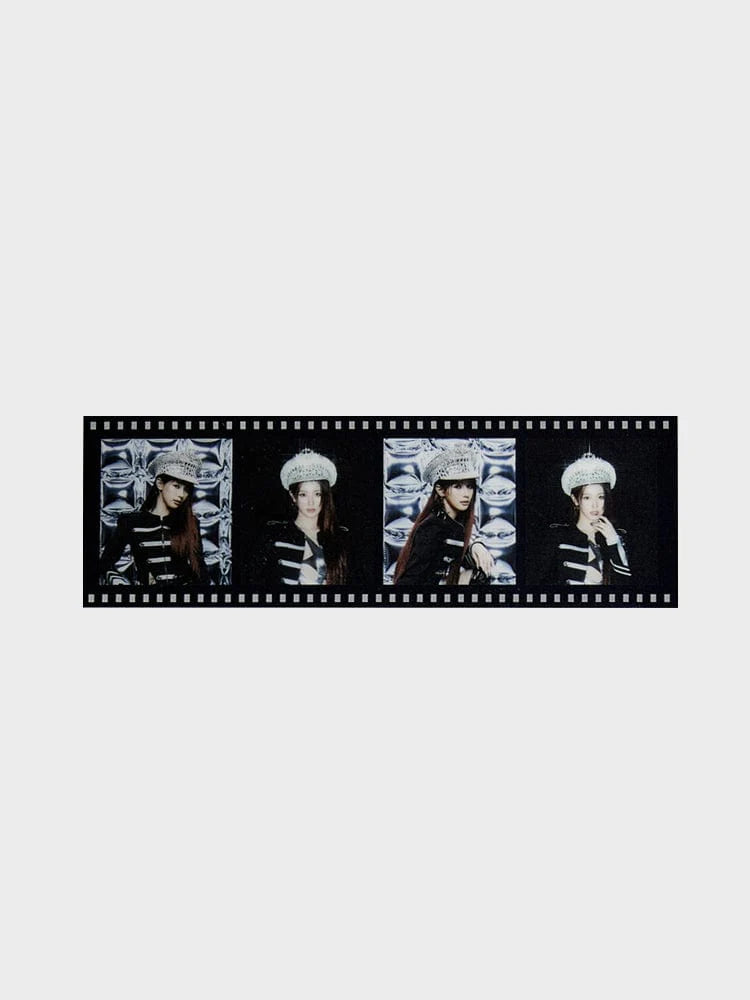 [POCA][(G)I-DLE] 4 CUT PHOTOCARD (2 Ver.)