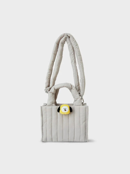 [APPAREL][BT21] BT21 QUILTED BAG WITH FACE PLUSH BADGE WINTER EDITION