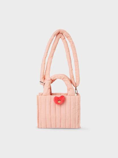 [APPAREL][BT21] BT21 QUILTED BAG WITH FACE PLUSH BADGE WINTER EDITION